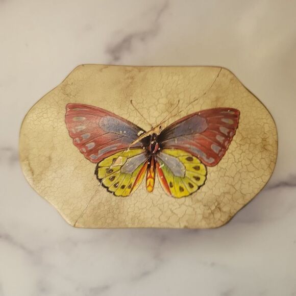 Echo Point ceramic Butterfly 90s canister cream home decor storage trinket box f - Picture 2 of 6